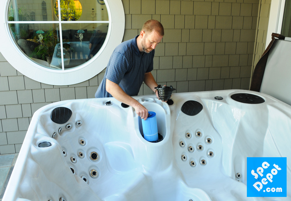 removing-filter-from-hot-tub